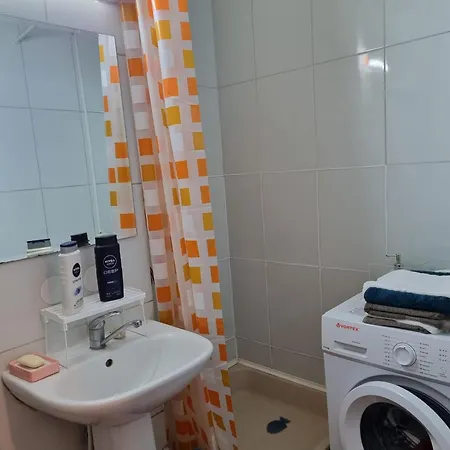 Ultracentral Calea Bucuresti Апартамент *