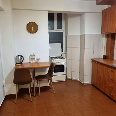 Ultracentral Calea Bucuresti Апартамент